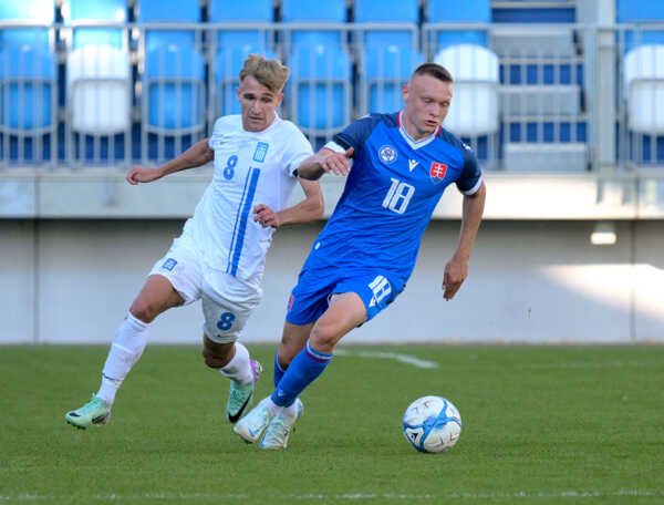 Zľava Christos Kourfalidis (Grécko) a Nino Marcelli (Slovensko).