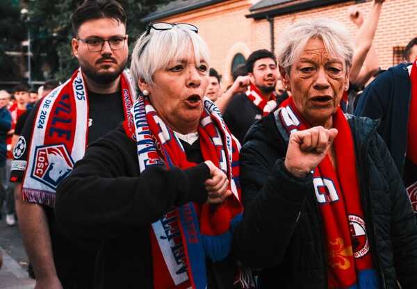 Fanúšikovia francúzskeho LOSC Lille.